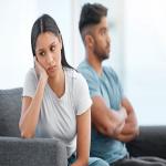 Relationship Tips: कपल्स के बीच क्यों बढ़ जाता है स्ट्रेस, ऐसे करें कंट्रोल
