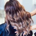 बालों के कलर को बनाएं लॉन्ग लास्टिंग, इन बातों का रखें ध्यान