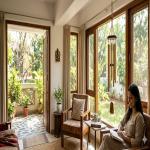 Vastu : विंड चाइम से बदल सकती है घर की किस्मत, जानें सही दिशा और वास्तु के आसान उपाय
