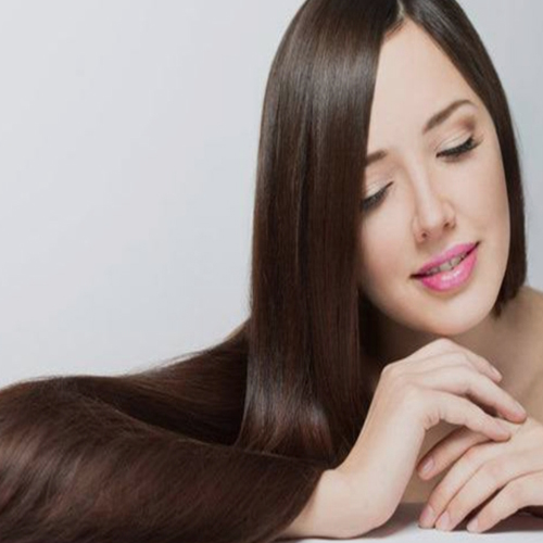 हेयर केयर का नया पॉलीथिन हैक रूखे और दो मुंहे बालों को कहे अलविदा