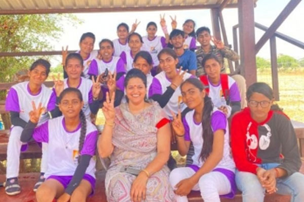राजस्थान की एक सरपंच लड़कियों के कल्याण के लिए अपनी सैलरी करती है दान