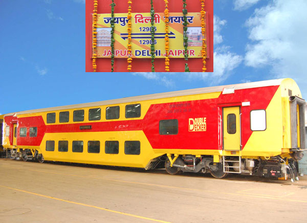  दिल्ली से जयपुर के लिए चल पडी डबल डेकर ट्रेन, आइए जानते खासियत