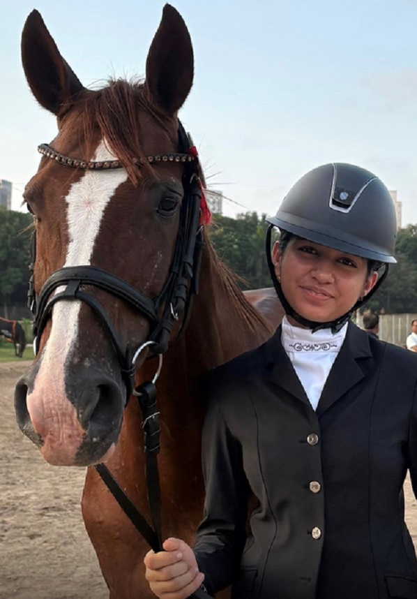 15 वर्षीय इनारा मेहता ने एफईआई वर्ल्ड ड्रेसेज चैलेंज 2025 में हासिल की शीर्ष वैश्विक रैंकिंग 