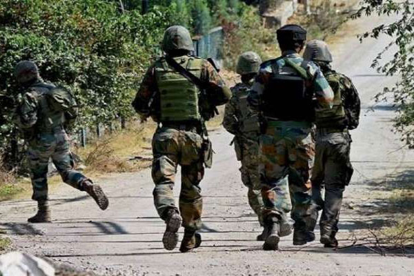 दक्षिणी कश्मीर में दो दिनों में 9 आतंकवादी मारे गए
