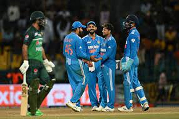 एशिया कप : भारत की पाकिस्तान के खिलाफ वनडे में सबसे बड़ी जीत, 228 रन से जीता मैच