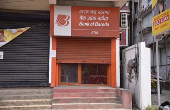 एकमुश्त 5,680 करोड़ रुपए के घाटे से बैंक ऑफ बड़ौदा का पहली तिमाही का मुनाफा 72 प्रतिशत लुढ़का
