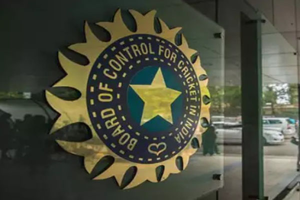 बीसीसीआई ने एसबीआई लाइफ को सीजन 2023-26 के लिए ऑफिशियल पार्टनर घोषित किया