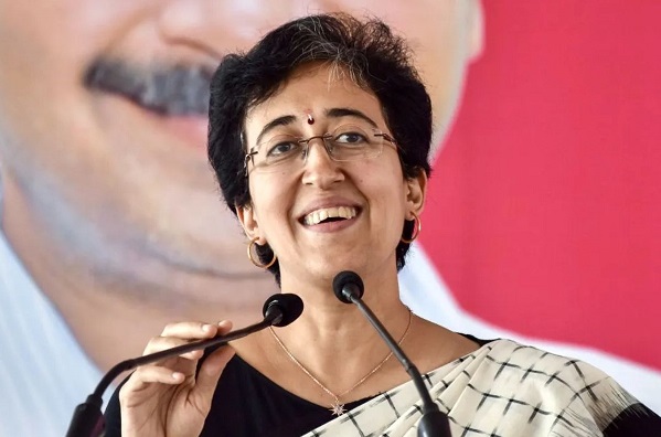 आतिशी के खिलाफ भाजपा नेताओं ने विधानसभा अध्यक्ष को दिया पत्र, सदस्यता खत्म करने की मांग