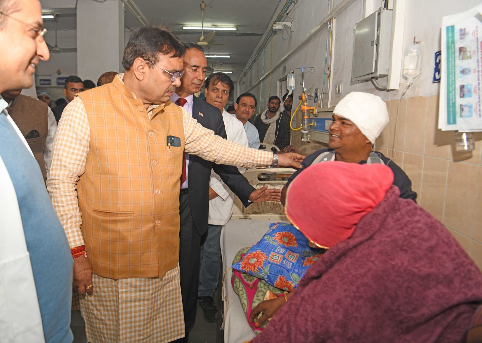 मुख्यमंत्री भजनलाल शर्मा ने SMS अस्पताल का औचक निरीक्षण किया...देखे तस्वीरें 