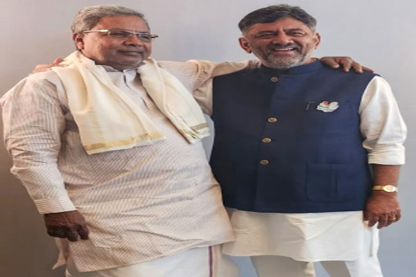 कर्नाटक में नया सीएम चुनने के लिए कांग्रेस विधायक दल ने सीक्रेट बैलट से किया वोट