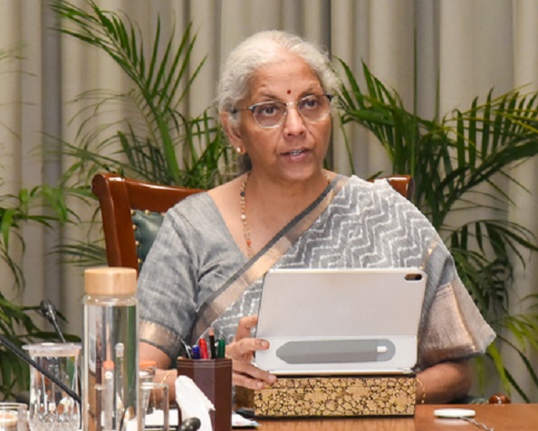 कर अपील की सीमा बढ़ाने से विवादित कर मांग में 16,690 करोड़ रुपए की गिरावट आई: सरकार
