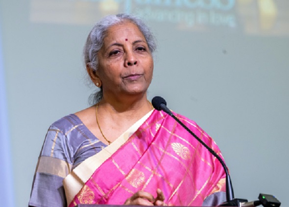 वित्त मंत्री निर्मला सीतारमण ने भारत की पहली फ्लाइट-प्रूवन सैटेलाइट बैटरी को बताया शानदार, बोलीं- आयात पर कम होगी निर्भरता