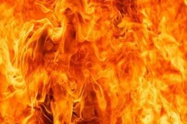 इंदौर के दो मंजिला मकान में आग लगी, सात की मौत