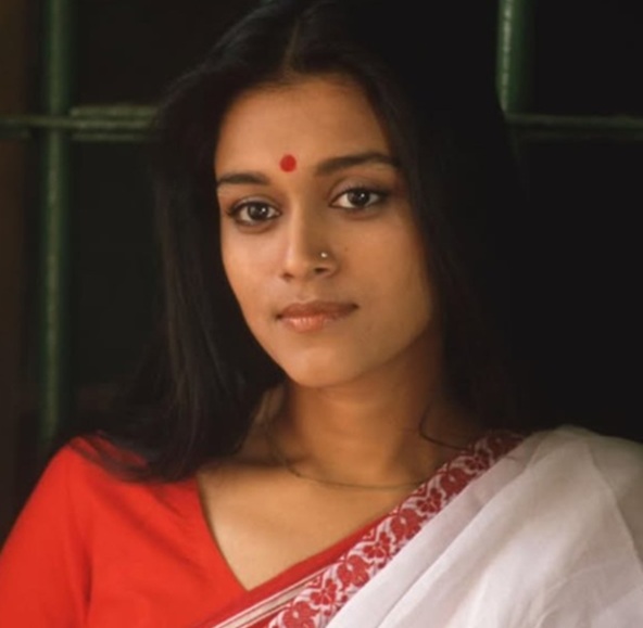 हंसा से धनकोर बा तक, हर किरदार में जान डालने वाली दमदार एक्ट्रेस सुप्रिया पाठक
