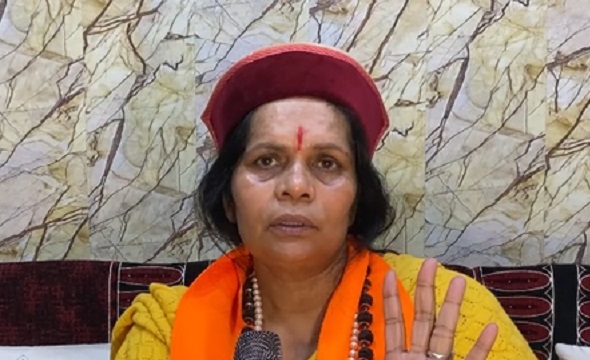 इतिहास को लेकर हामिद अंसारी के बयान पर घमासान, साध्वी प्राची बोलीं- यह देश तोड़ने की कोशिश