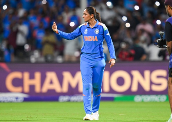 वनडे सीरीज में इतिहास रचने के इरादे से उतरेगी हरमनप्रीत की सेना, ऑस्ट्रेलिया का पलड़ा रहा है भारी
