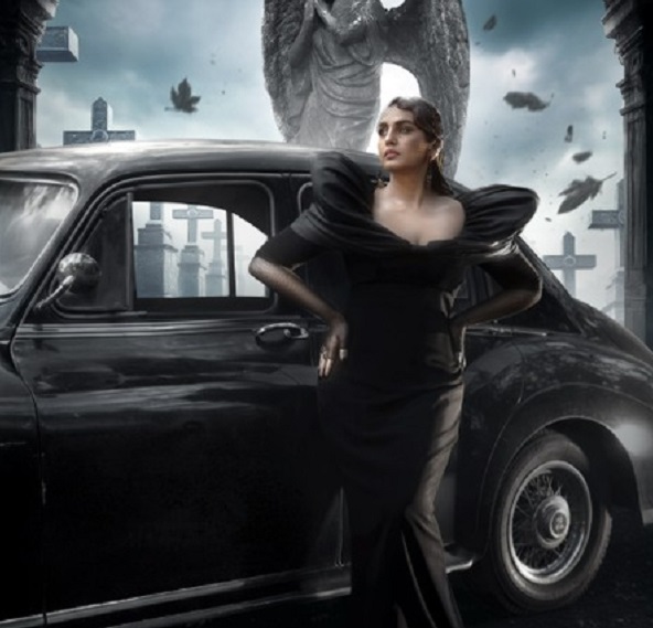 यश की फिल्म में एलिजाबेथ बनकर छाईं हुमा कुरैशी, टॉक्सिक से फर्स्ट लुक जारी