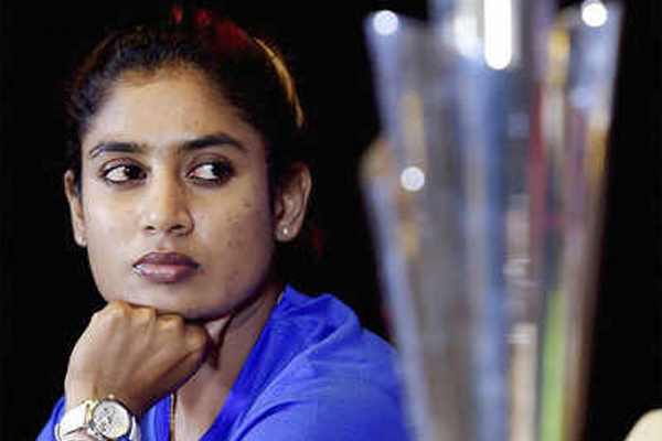 ICC महिला वनडे रैंकिंग : मंधाना चौथे पर खिसकी, मिताली 10वें पर कायम
