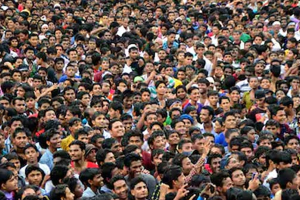 साल 2027 में सबसे ज्यादा आबादी वाला देश होगा भारत