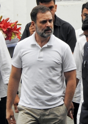 राहुल गांधी ने कहा -MP में दोहराएंगे कर्नाटक, 150 सीट जीतेंगे,शिवराज बोले -मप्र में BJP 200 से ज्यादा सीटें जीतेगी