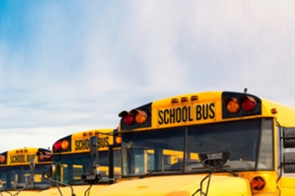 यूपी में सभी स्कूल बसों की वैधता 15 साल तक सीमित करने पर विचार