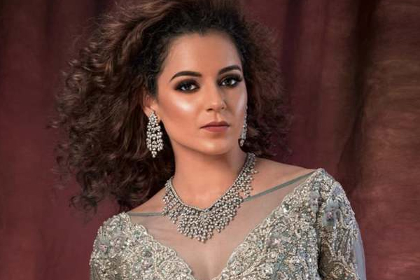 ‘बच्ची’ है कंगना : महेश भट्ट