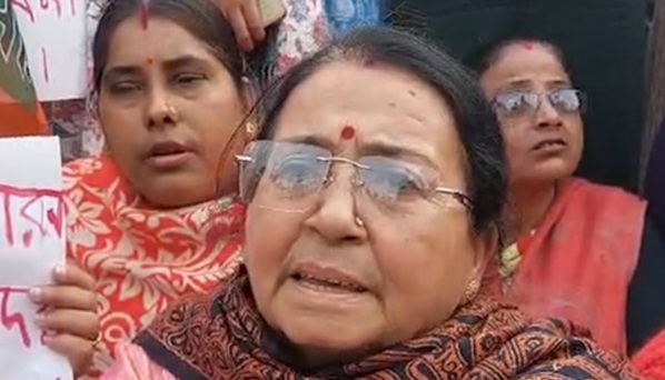 डर की वजह से ममता बनर्जी दिल्ली गई : शिखा चटर्जी
