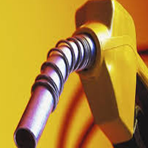 पेट्रोल-डीजल की कीमतों में हो सकती कमी