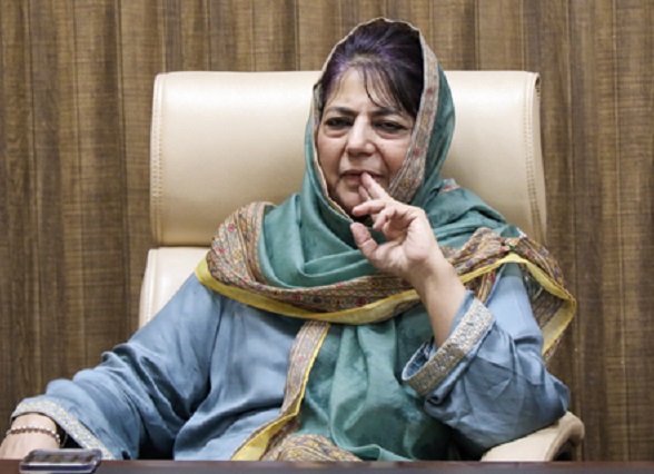 महबूबा मुफ्ती ने रेल मंत्री को लिखा पत्र, रेल परियोजनाओं को स्थगित करने पर जताया आभार
