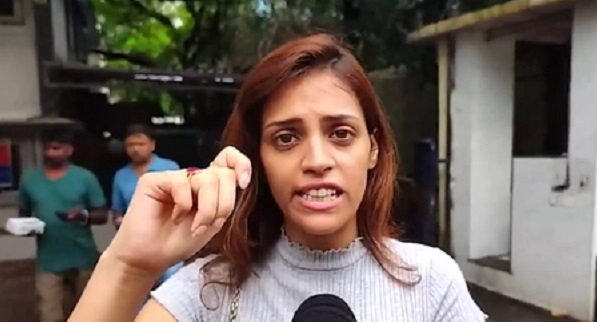 मुंबई : प्रदर्शन से सुर्खियों में आई रिया अहीर ने साइबर सेल में शिकायत दर्ज कराई, ऑनलाइन उत्पीड़न का लगाया आरोप