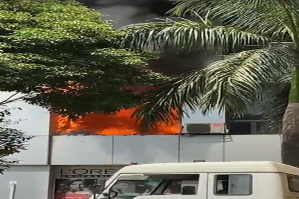 मुंबई : कोविड सेंटर में लगी आग, 10 की मौत