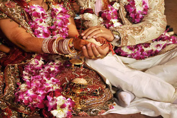 कोविड-19 मामले बढ़ता देख पाकिस्तान ने शादियों पर लगाए नए प्रतिबंध