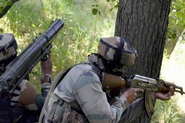 भारत की जवाबी कार्रवाई में पाकिस्तान के 2 सैनिक मरे