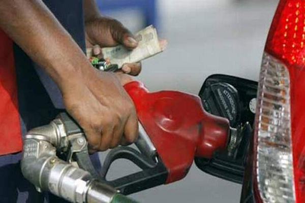 दिल्ली में पेट्रोल कीमत 75.32 रुपये प्रति लीटर