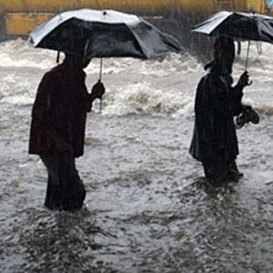 जयपुर में बारिश से पांच मरे, टूटा 53 साल का रिकॉर्ड, दरकी पहाडियां, मानसागर छलका