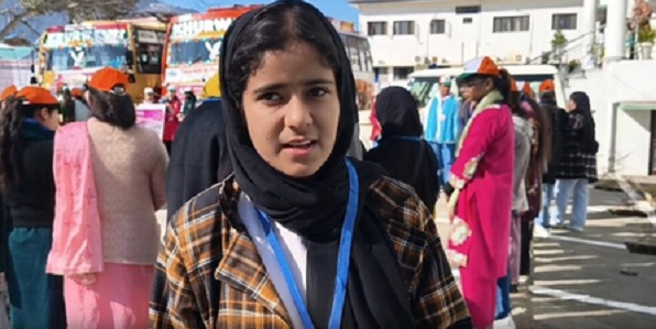 बेटी बचाओ बेटी पढ़ाओ : डोडा प्रशासन ने छात्राओं के लिए शैक्षणिक एक्सपोजर टूर को दिखाई हरी झंडी