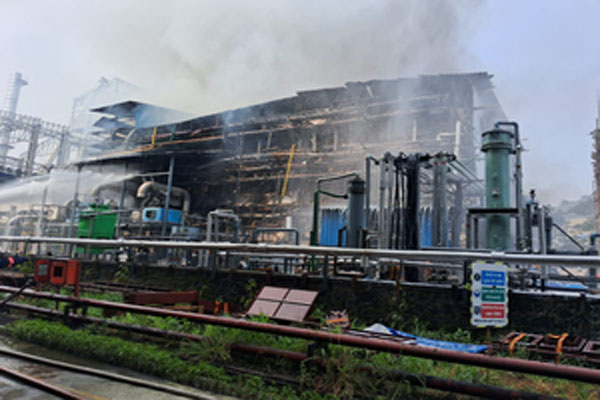 महाराष्ट्र में फार्मा फैक्ट्री में आग व विस्फोट से छह लोगों की मौत, पांच लापता