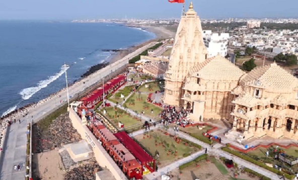 नारी सशक्तीकरण का सशक्त केंद्र बनकर उभरा सोमनाथ मंदिर, 363 महिलाओं को सालाना 9 करोड़ रुपए का रोजगार