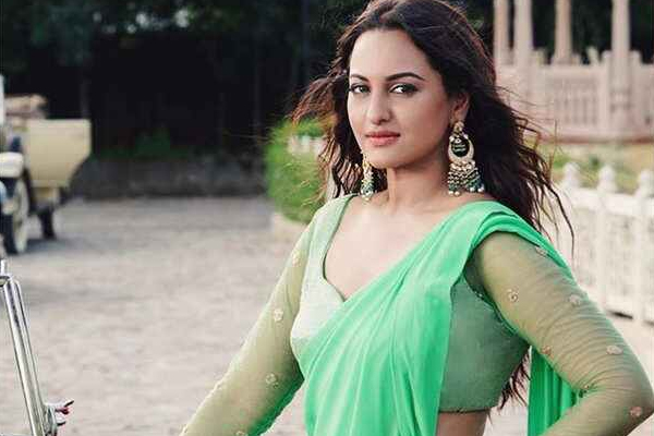 शादी के बारे में पूछे जाने पर सोनाक्षी सिन्हा ने दिया करारा जवाब