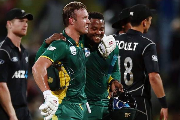 दक्षिण अफ्रीका ने न्यूजीलैंड को चार विकेट से हराया