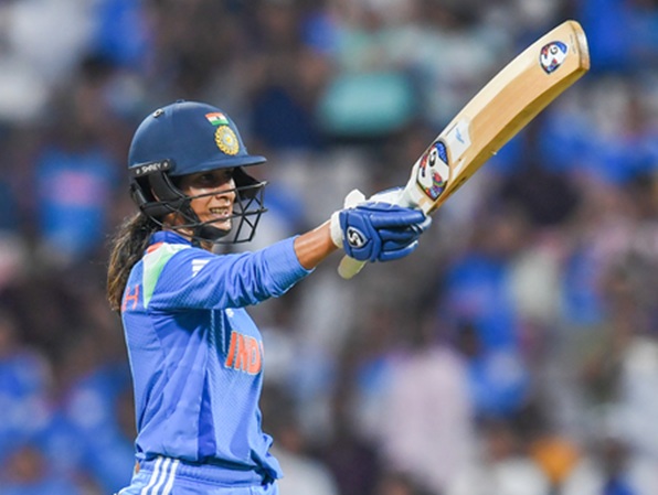 टी 20 सीरीज : श्रीलंका के खिलाफ जीत के साथ भारतीय महिला क्रिकेट टीम ने रचा इतिहास
