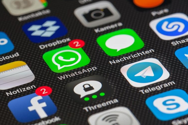 भारत में व्हाट्सएप यूजर बेस में तेजी से पैठ बना रहा टेलीग्राम : सर्वे