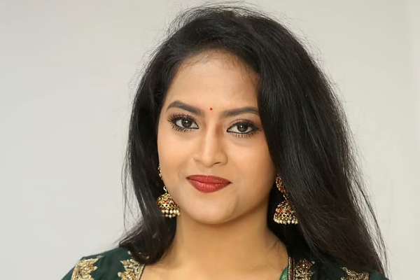 तेलुगु टीवी अभिनेत्री कोंडापल्ली श्रावणी ने की खुदकुशी