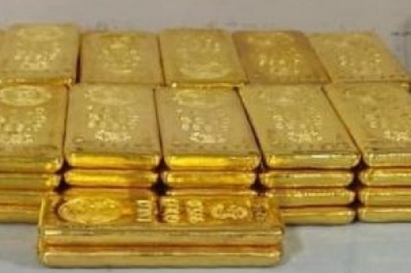 सरकार ने 15 बड़े बैंकों को 2029 तक सोना-चांदी आयात की दी मंजूरी
