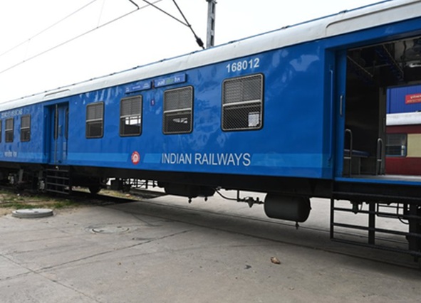 रेलवन ऐप के 4.76 करोड़ डाउनलोड्स का आंकड़ा पार हुआ, प्रतिदिन औसतन 10 लाख टिकट बुकिंग का रिकॉर्ड बना
