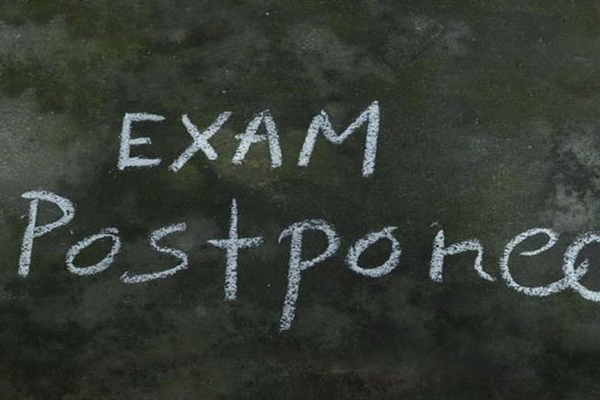 यूपी बोर्ड परीक्षा अगले आदेश तक टली, 15 मई तक 12 वीं तक के स्कूल बंद