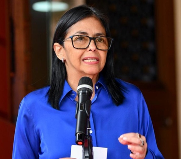 वेनेजुएला की कार्यवाहक राष्ट्रपति ने कहा- अमेरिका के साथ मतभेद सीधी बातचीत के जरिए सुलझाए जाएंगे
