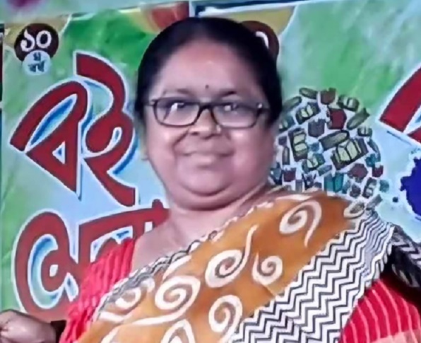 पश्चिम बंगाल : नौकरी दिलाने के नाम पर धोखाधड़ी के मामले में तृणमूल पंचायत प्रमुख गिरफ्तार
