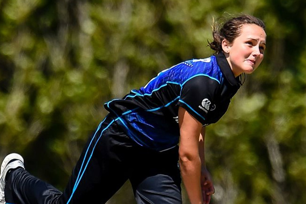 महिला क्रिकेट : विश्व कप के लिए न्यूजीलैंड टीम में 16 वर्षीया केर