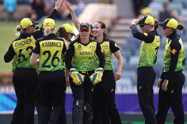 महिला टी-20 विश्व कप : आस्ट्रेलिया ने श्रीलंका को 5 विकेट से हराया